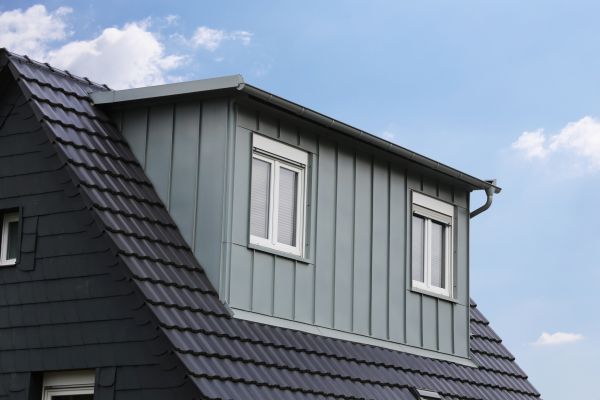 Composite Siding Service in Boston
