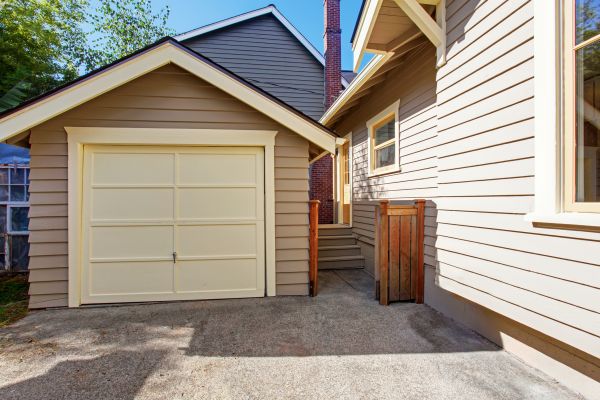Cost of Garage Siding Replacement in Boston