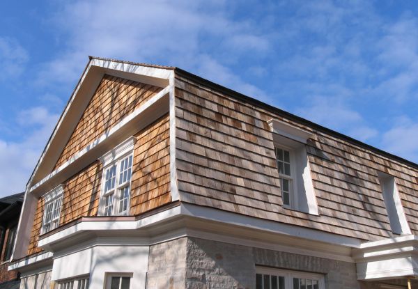 Cost of Shingle Siding Installation in Boston