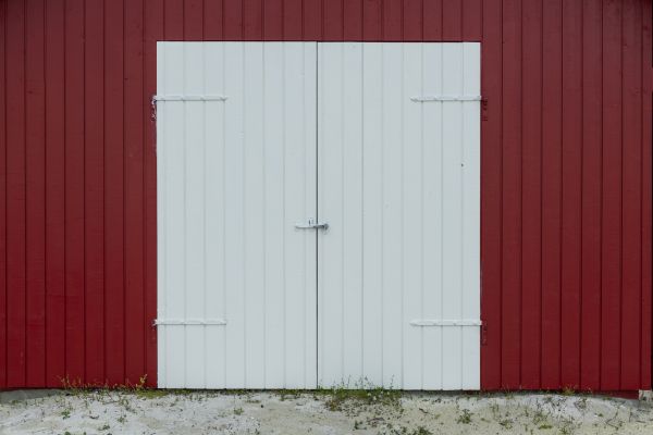 Cost of Pole Barn Siding Installation in Boston
