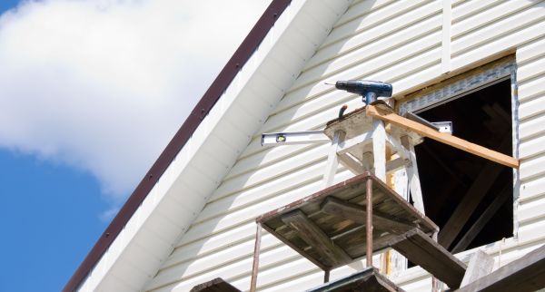 Cost of Horizontal Siding Installation in Boston